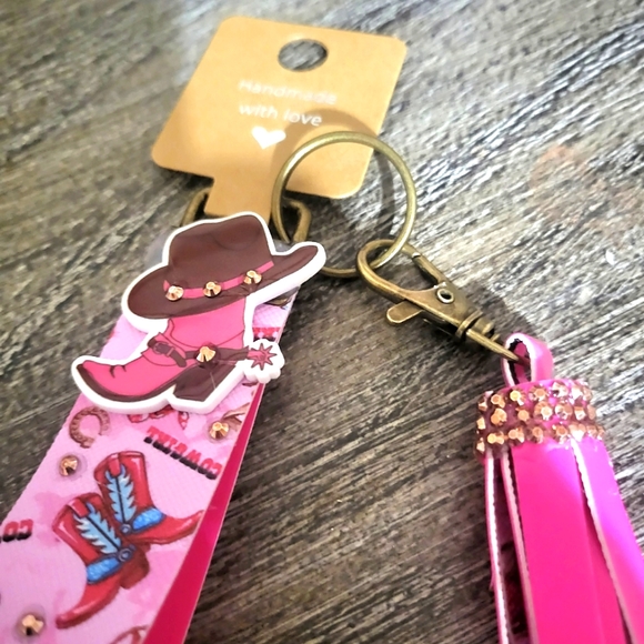 Pink Western Pink Key Fob Wristlet 🎉2/$30🎉 - Picture 4 of 6